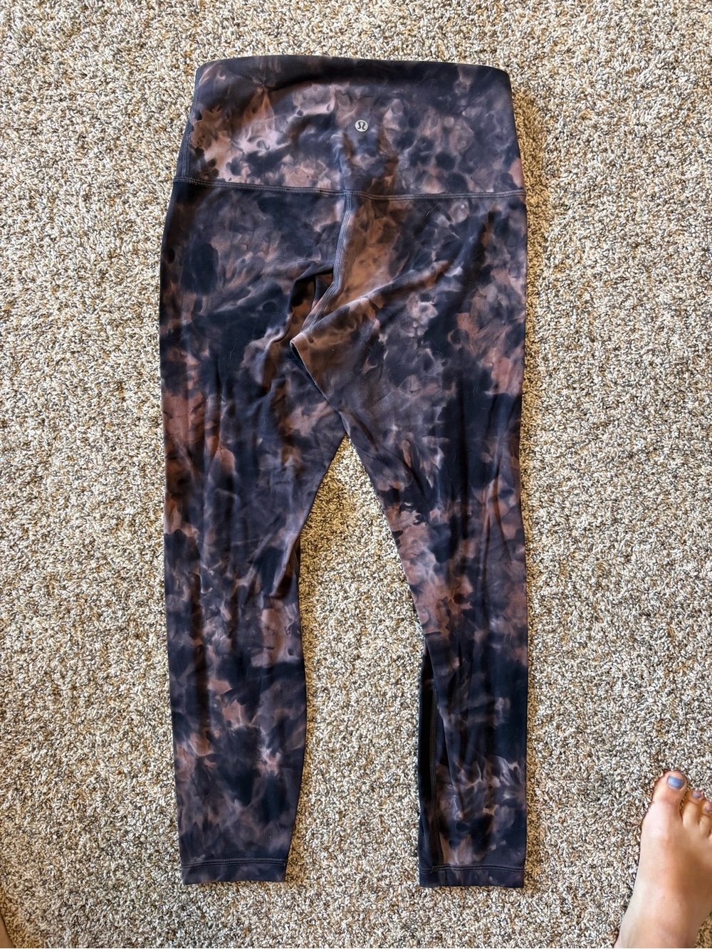 Lululemon purple/mauve space dye Leggings women’s